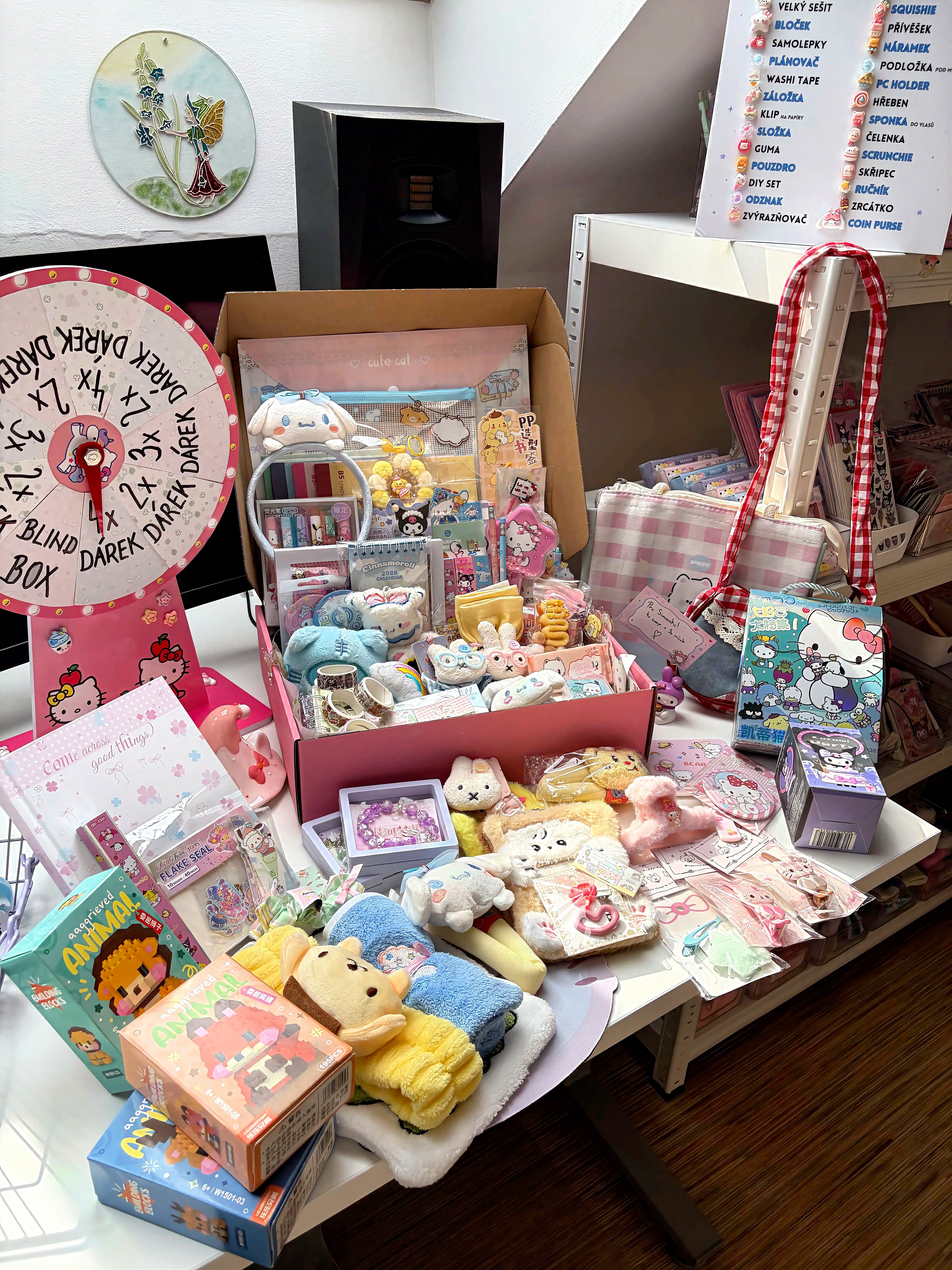 Lucky Scoop Box